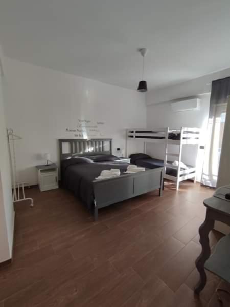 Apartment A Casa Di Franco Milazzo